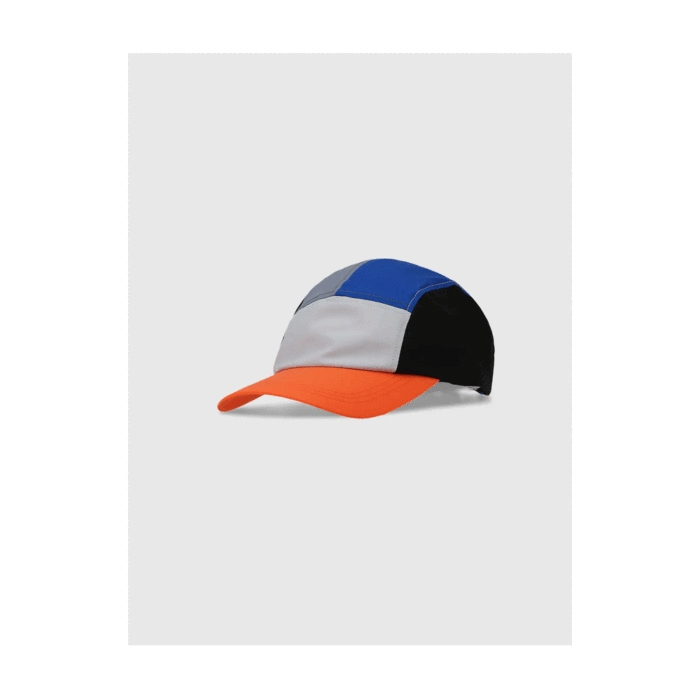Caps